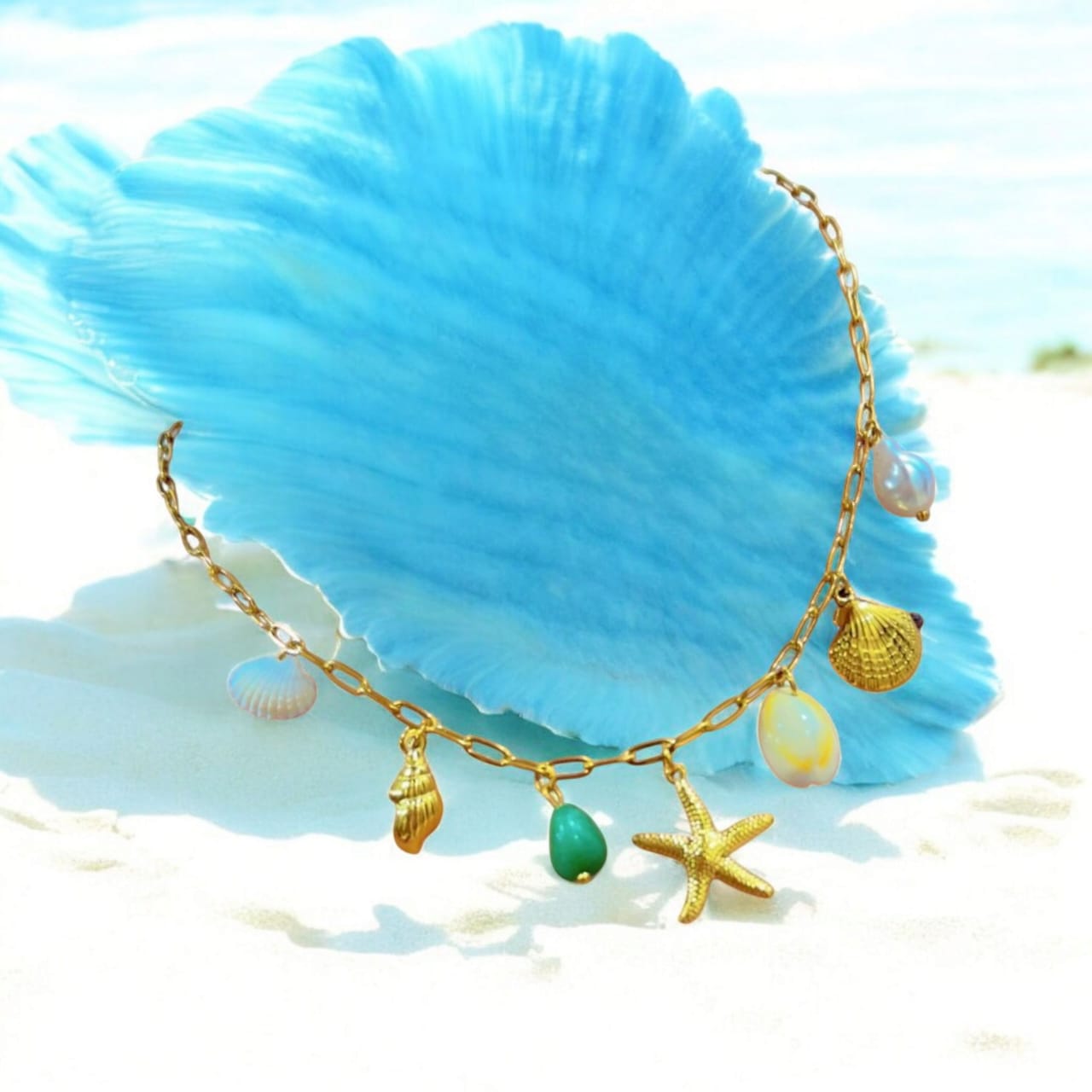 Beachwear Chain