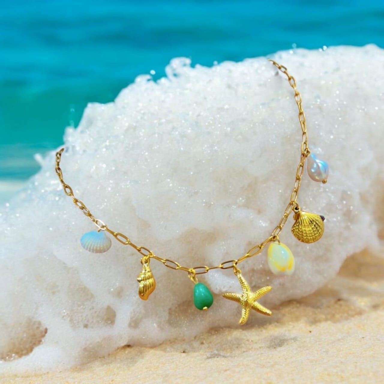 Beachwear Chain