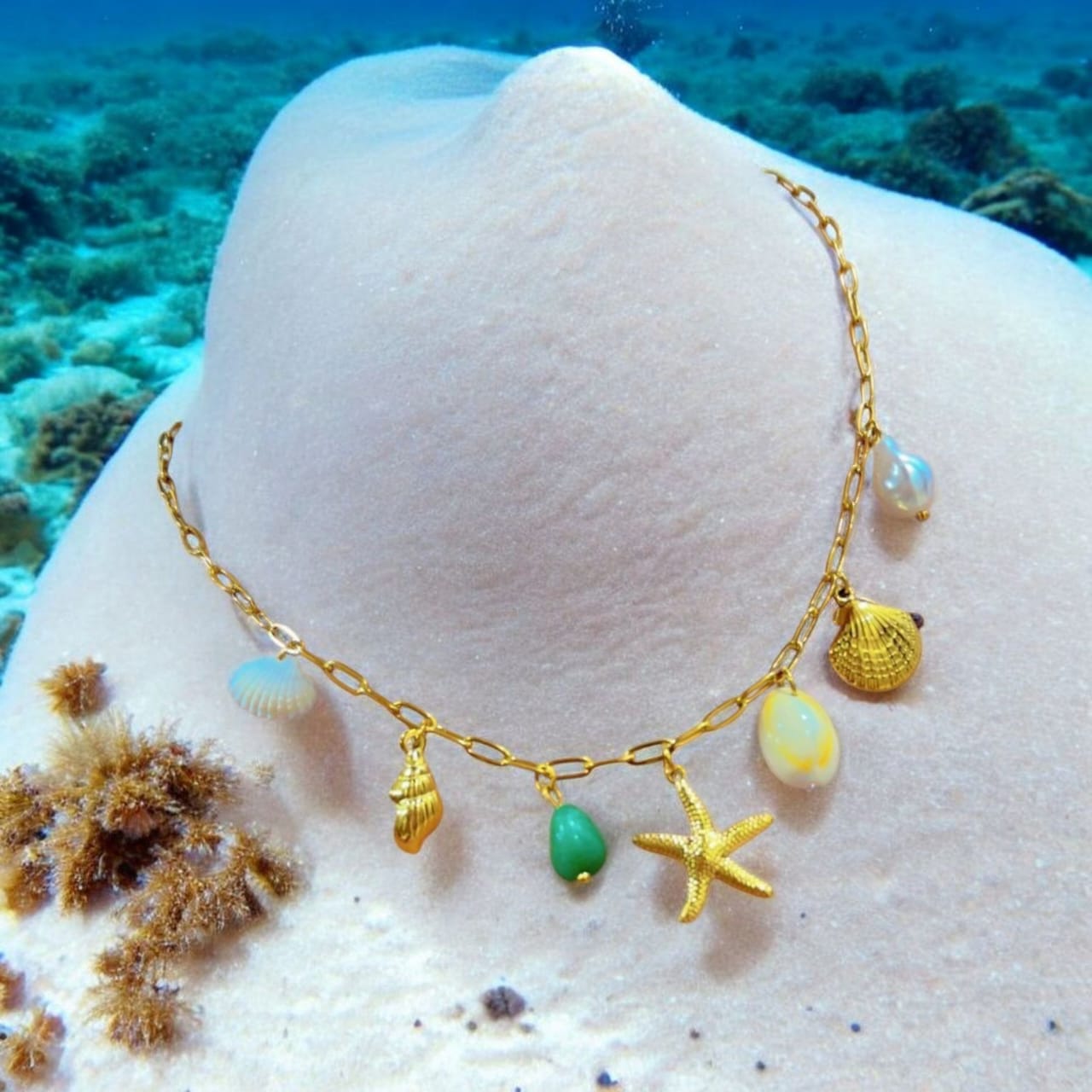 Beachwear Chain