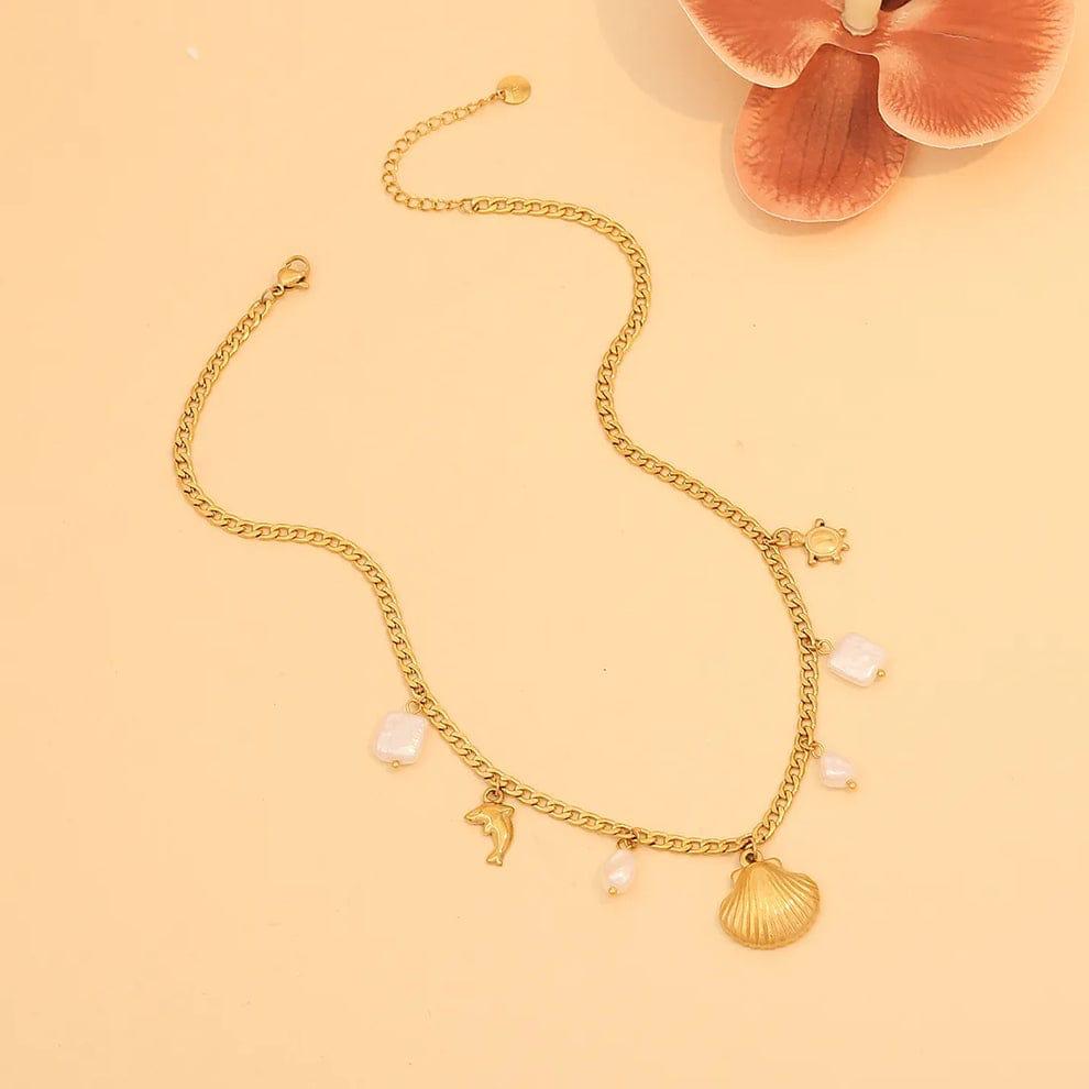 Gold Shell Charm Neckpiece